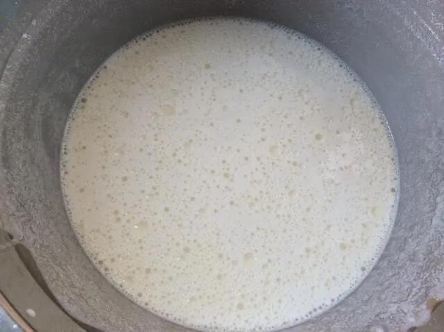 自制肠粉家庭简单做法,在家自制肠粉简易版