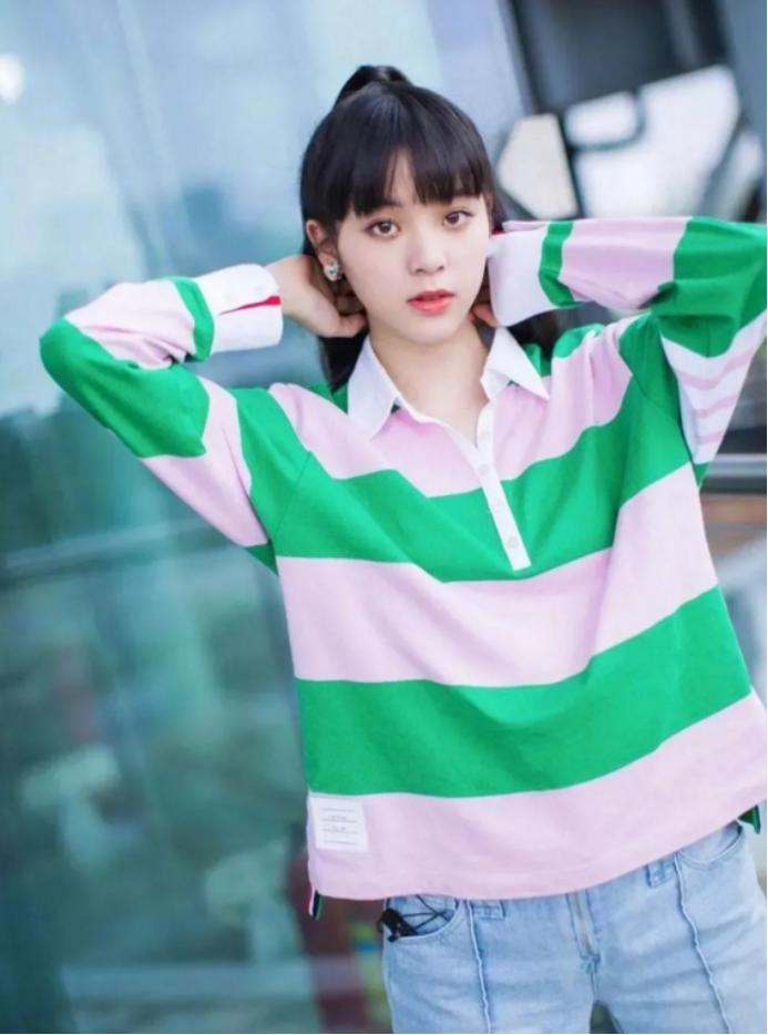 新中式上衣都能搭配什么下装,适合搭配的3款潮流上衣