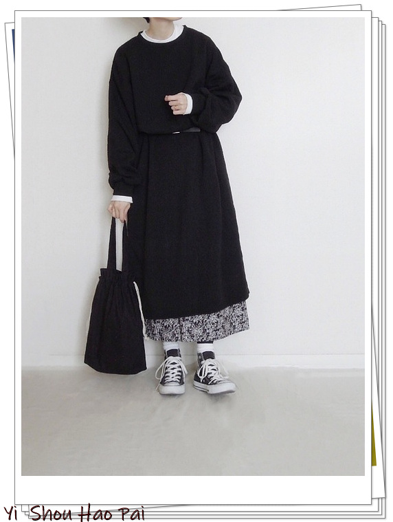 冬季黑白灰穿什么颜色好看,黑白灰的颜色搭配图片