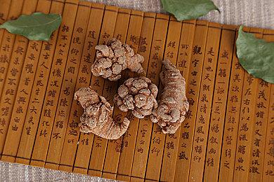 每天坚持吃三七有什么功效与作用,每天吃点三七粉有什么好处