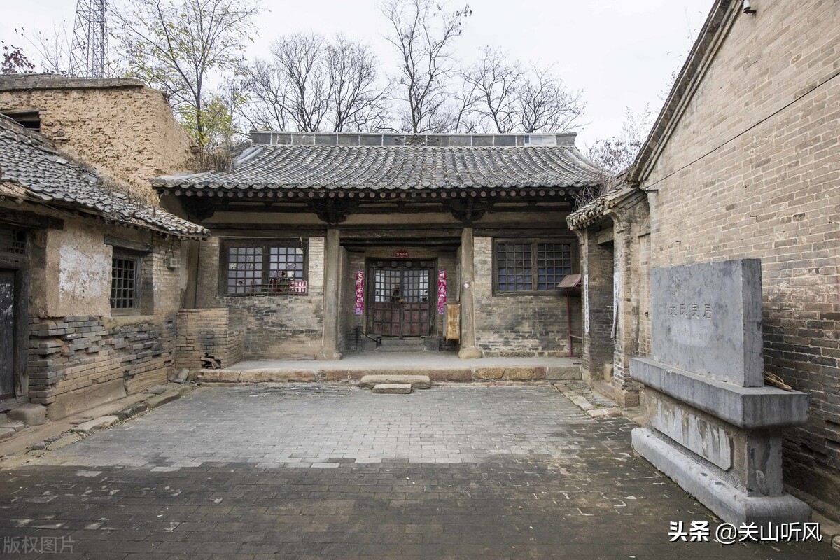 坟场不如当年屋场意思,为什么千年坟场不如当年屋场