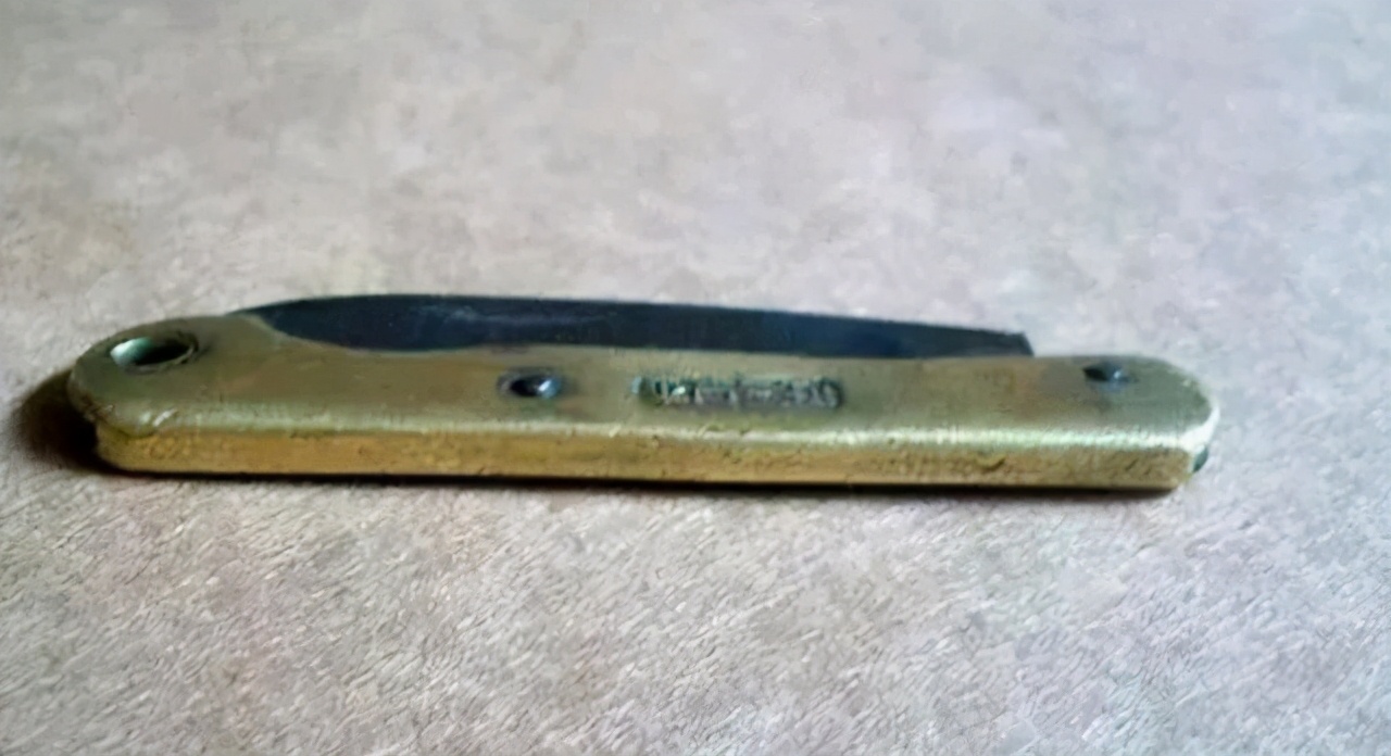 记忆中的广西平南县,水泥厂、华丽大酒店、永发牌香烟