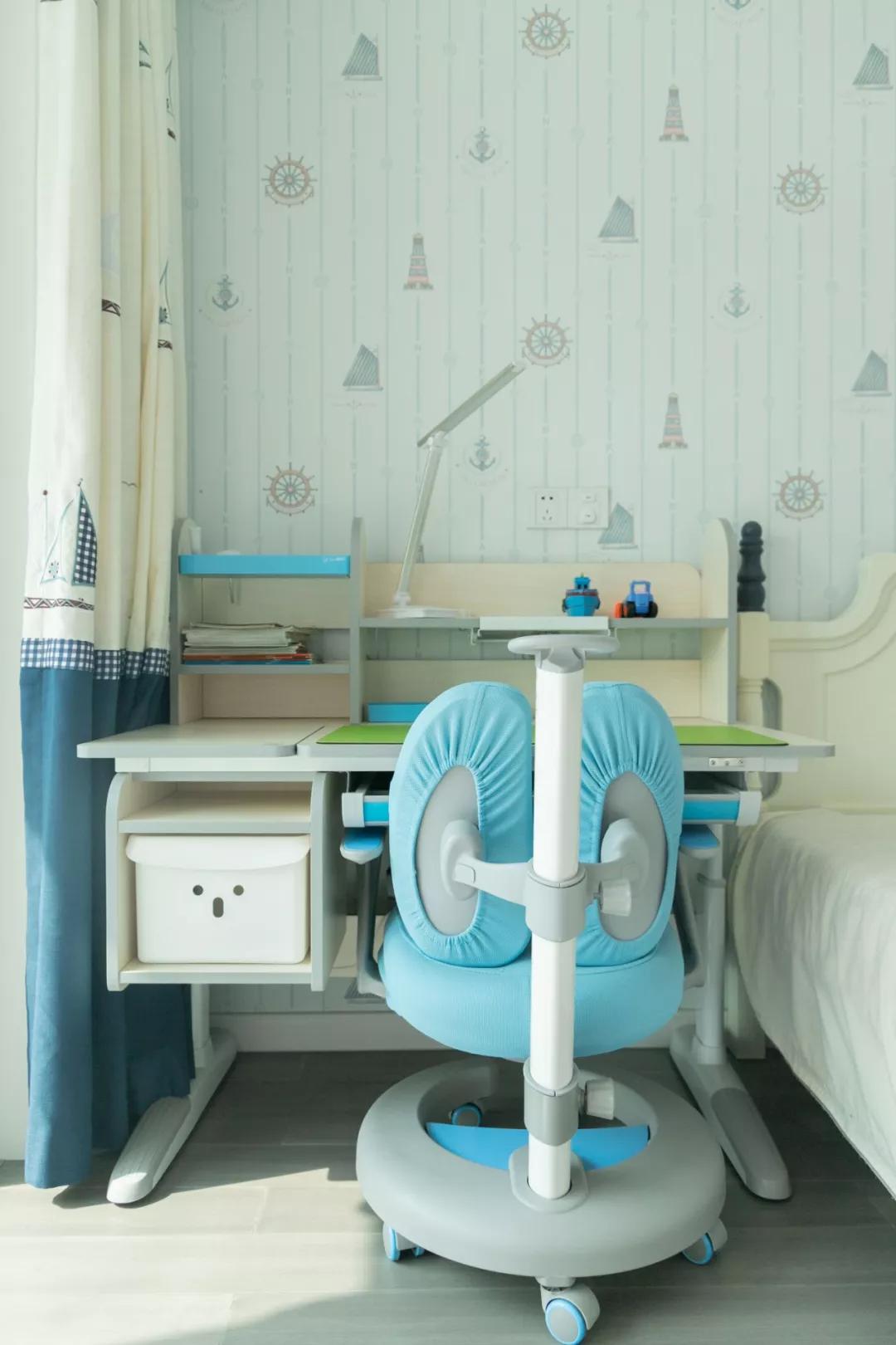 儿童房装修设计极简,高大上的儿童房装修布局