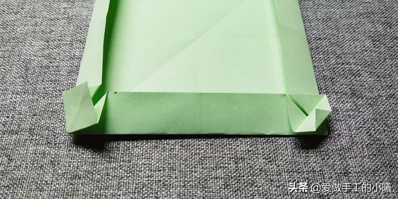 幸运草的盒子折纸教程,装四叶草盒子简单折纸