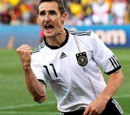 c罗是足坛史上最被高估的人,足坛最难破的10大纪录c罗