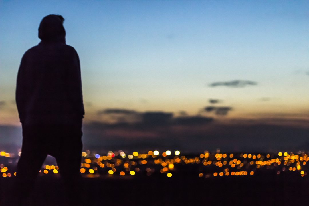 寂寞怎么办呢,寂寞该怎么办