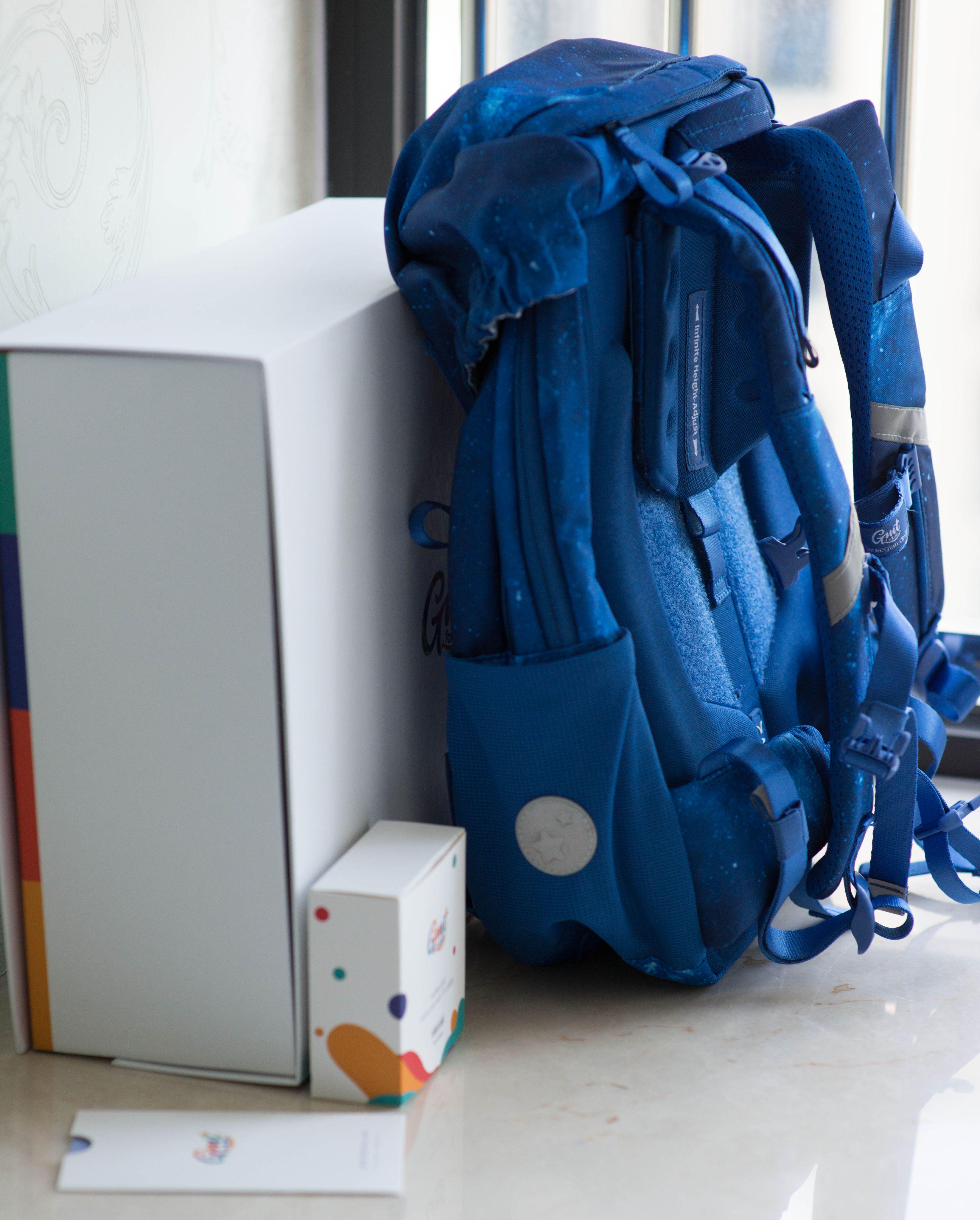 小学生护脊书包品牌十大排名,儿童护脊书包怎么选