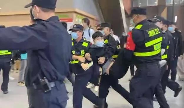 坦克500概念车机甲,坦克500机甲版