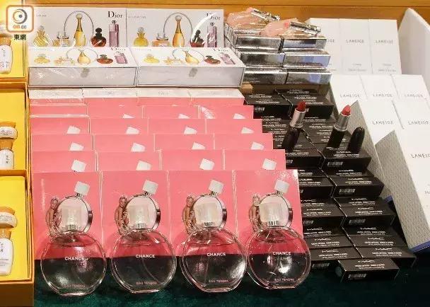香港查获高仿化妆品,香港海关假化妆品