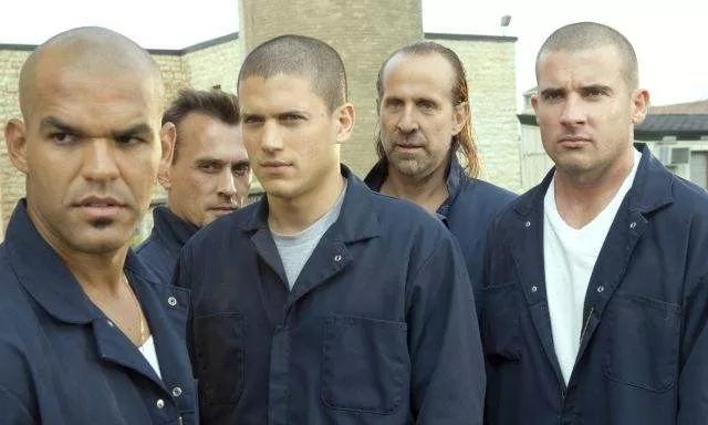 囚徒健身这本书怎么样,囚徒健身书籍为何出名