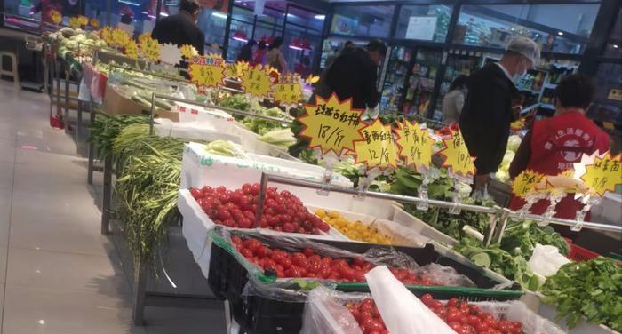 菜价这么低如何挽救菜农,菜价这么贵老百姓怎么过