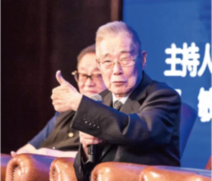 明星亲测|康王创始人83岁再出山，挑战5天内不洗头