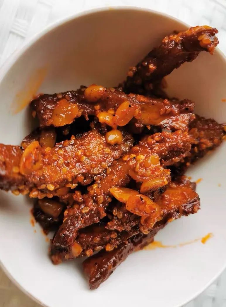 8090童年吃得起这4款零食 (既好吃又实惠的童年回忆零食)