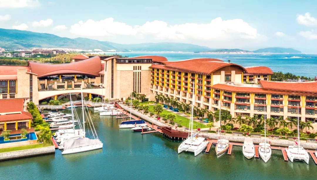 三亚亚龙湾奢华度假酒店,三亚亚龙湾性价比最高亲子酒店