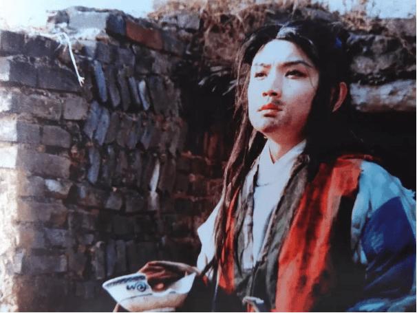 欧阳奋强的婚姻生活,18岁遇见初恋25岁与初恋步入婚姻