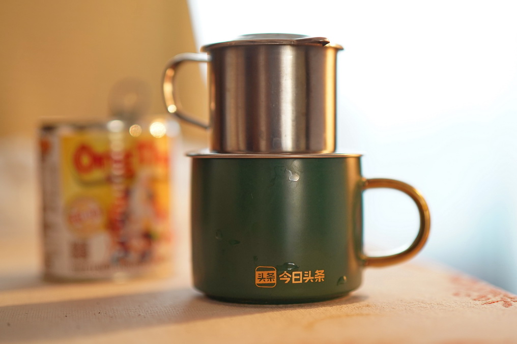 疫情之下网购越南小姑娘咖啡，没想到迅速寄来，看我是怎么冲泡的