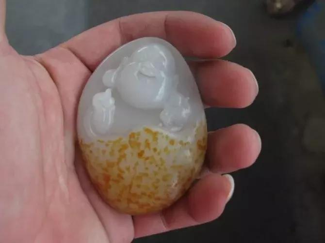 和田玉简单辨别真假方法,和田玉真假辨别最简单方法