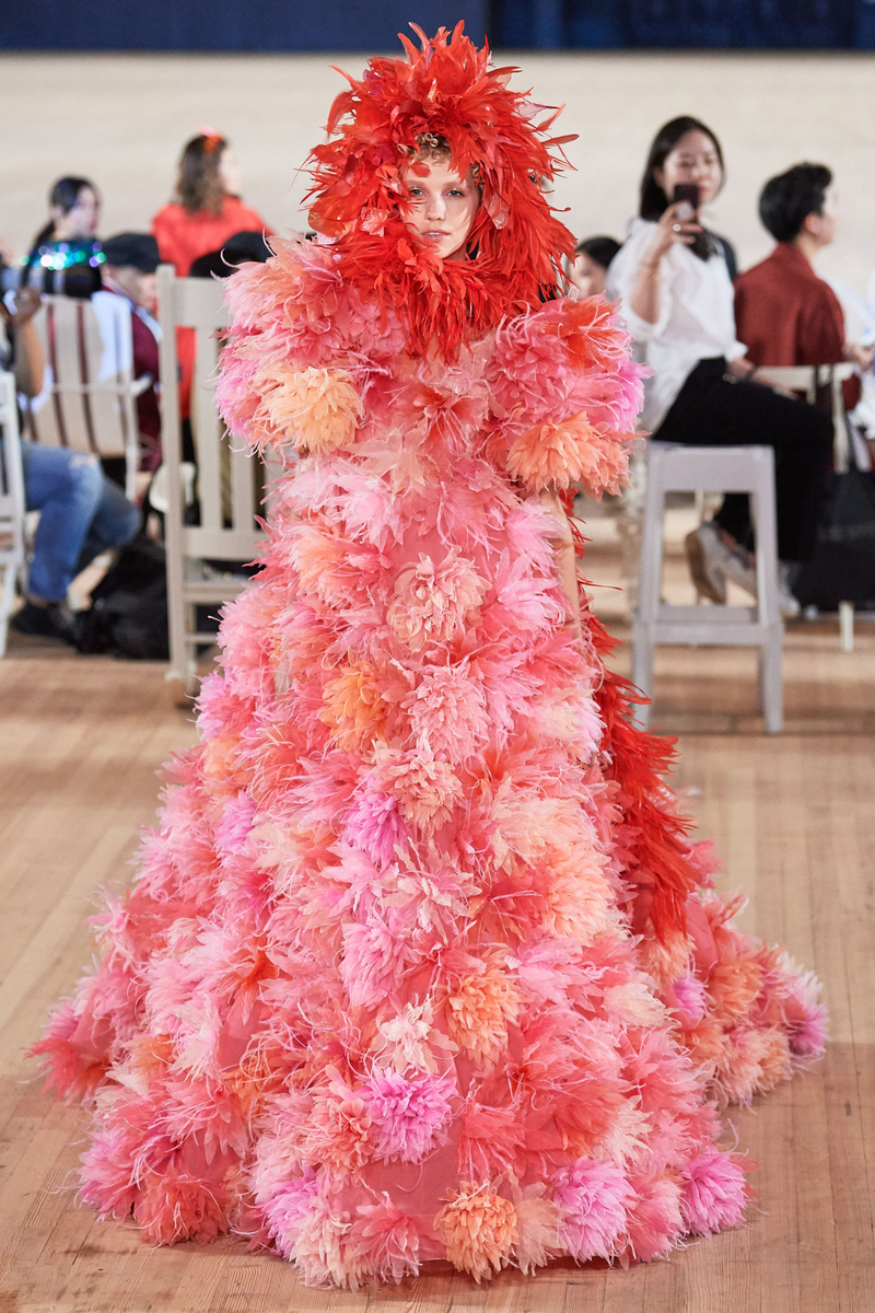 盘点四大时装周那些看不懂的奇葩设计，这15个品牌谁才是一号怪咖