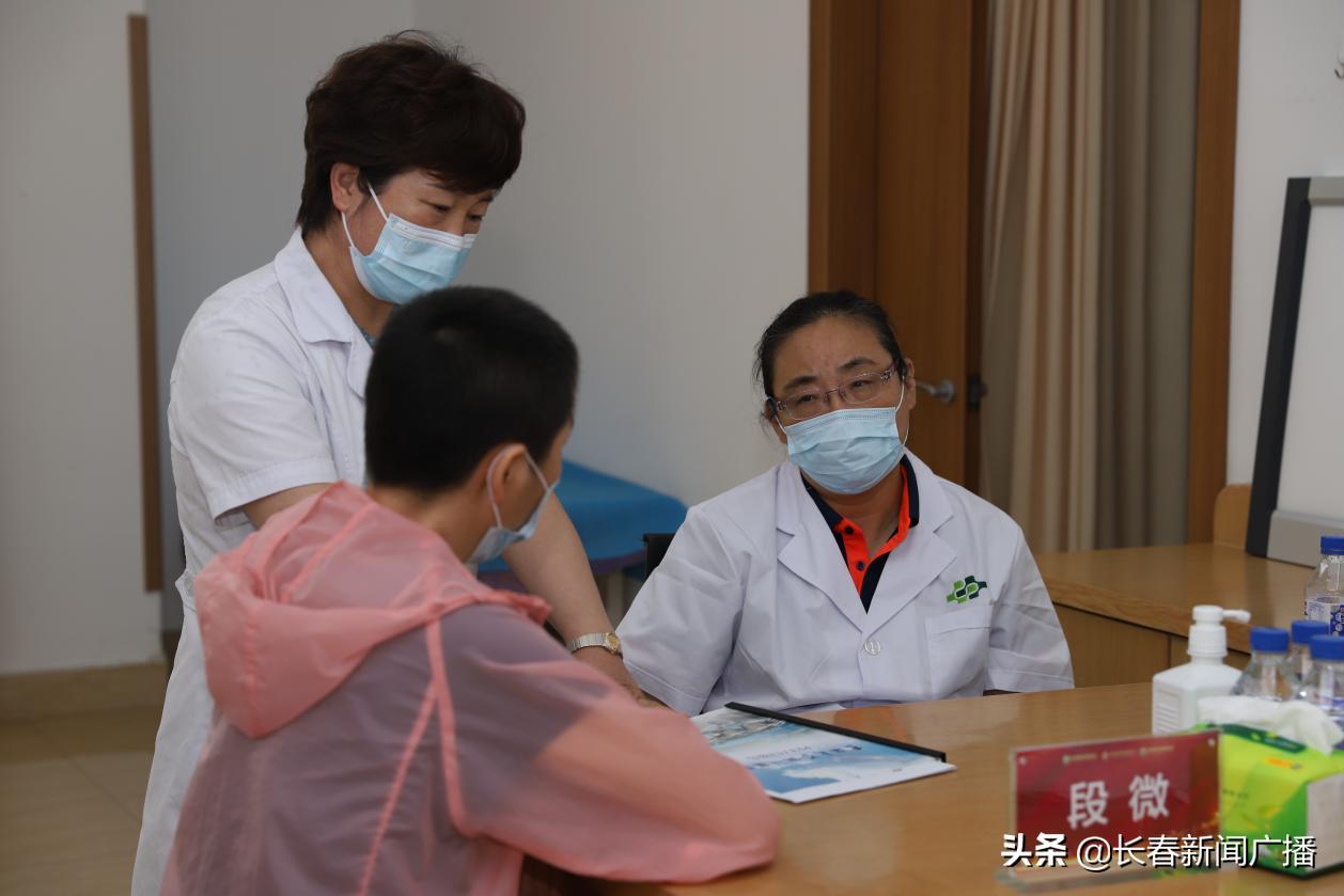 闀挎槬鑲跨槫鍖婚櫌涓撳浼氳瘖,闀挎槬鑲跨槫鍖婚櫌涓撳鍥㈤槦