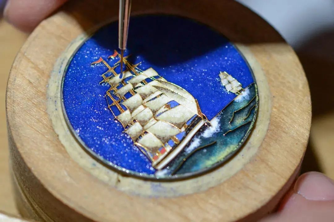 珐琅工艺宝石,珐琅与宝石区别是什么