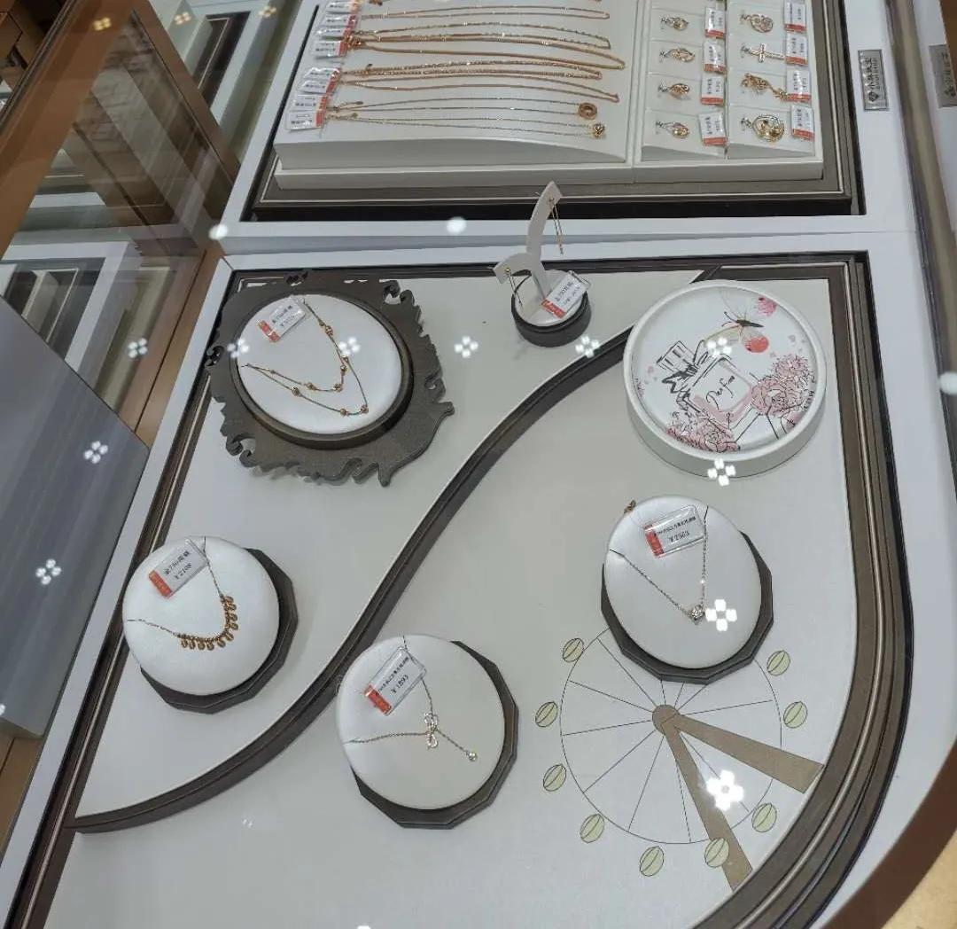 鄂州小林珠宝抖音视频 (鄂州小林珠宝广场地址)