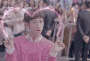 为什么老师改完试卷要画两条横线,老师批改试卷为什么要画2条横线