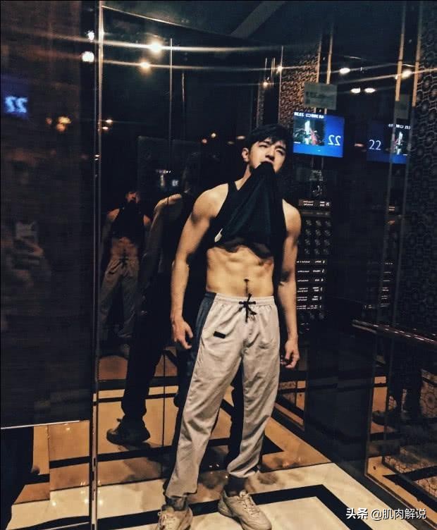 金瀚腹肌视频大全,金瀚胸肌腹肌