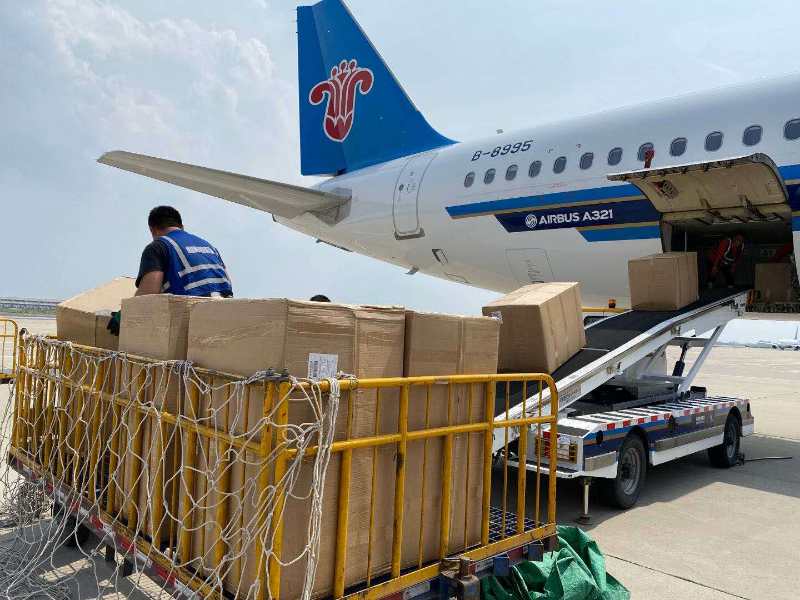 南航开通客机货运专用航班,南航首次使用a380执飞客改货航班