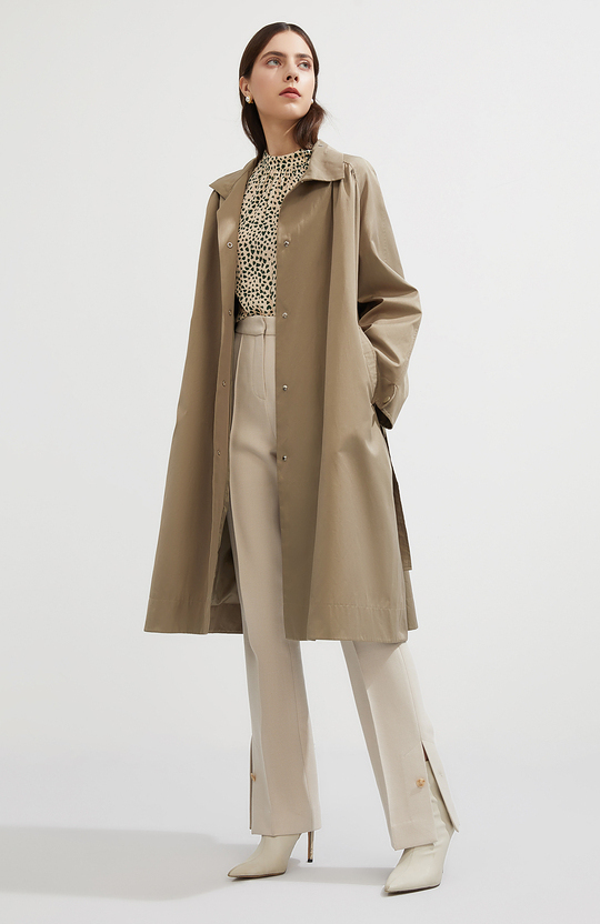 早秋必备风衣小个子穿也好看,秋天的第一款风衣该怎么搭