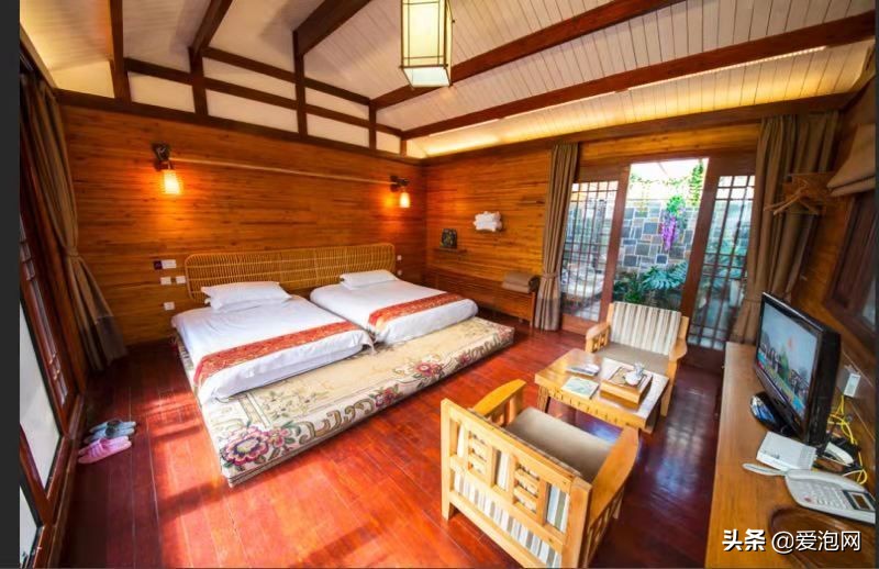 大理深度游野温泉,大理洱海边温泉推荐