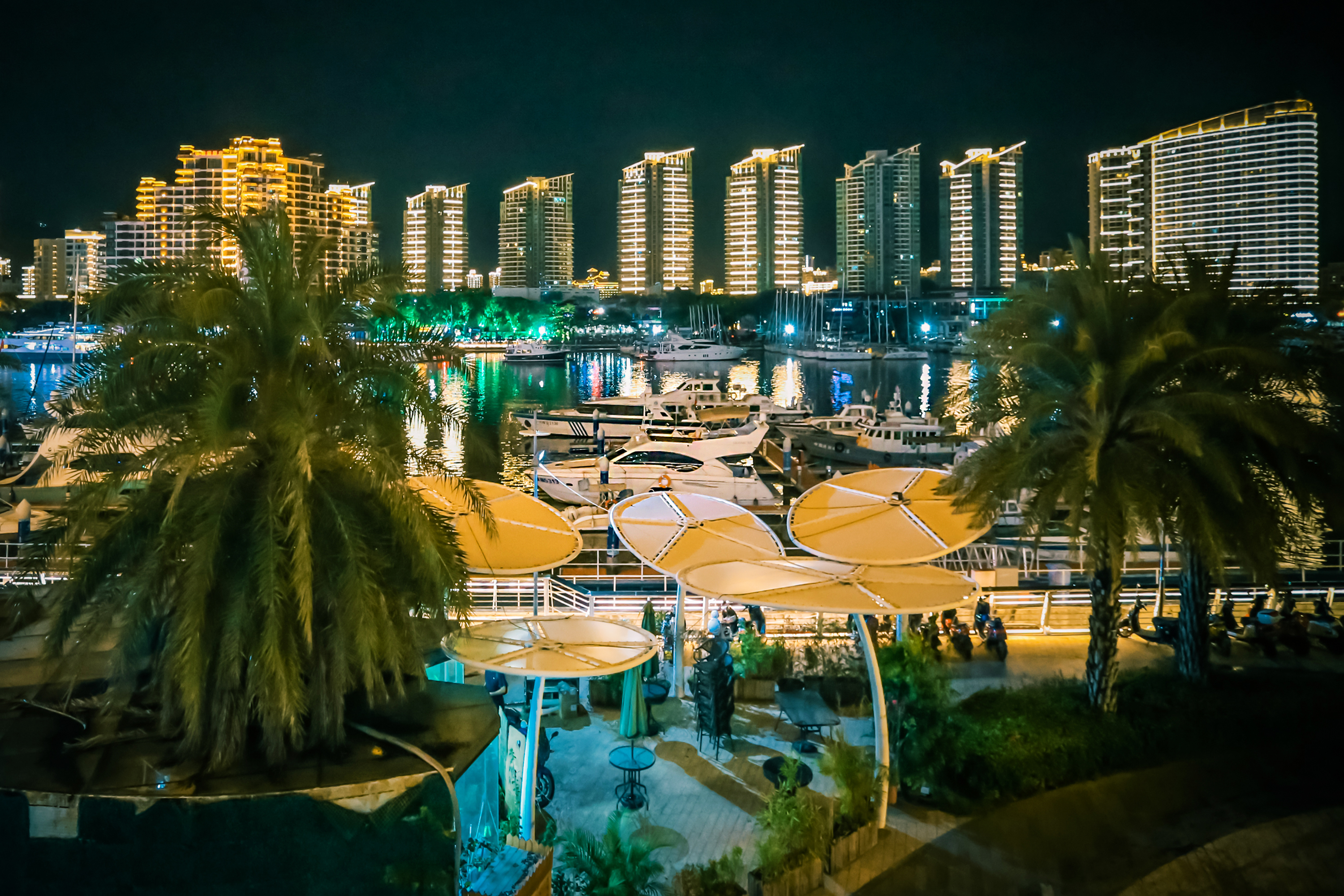 三亚适合年轻人去的酒吧,不爱去酒吧的人陪你去