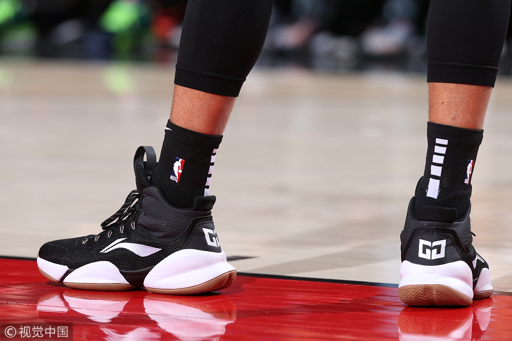 盘点nba上脚球鞋哈登篇,nba球鞋今日上脚