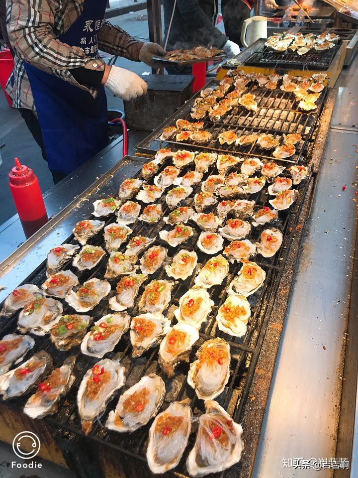 在东北吃饭是一种什么体验,跟东北人吃饭是什么体验