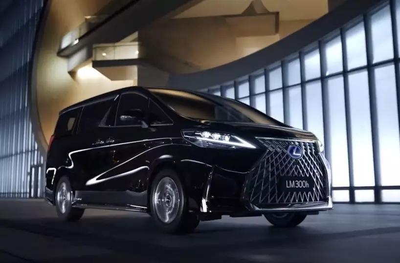 预售日期往后推了，姗姗来迟的雷克萨斯LM还敢加价吗？