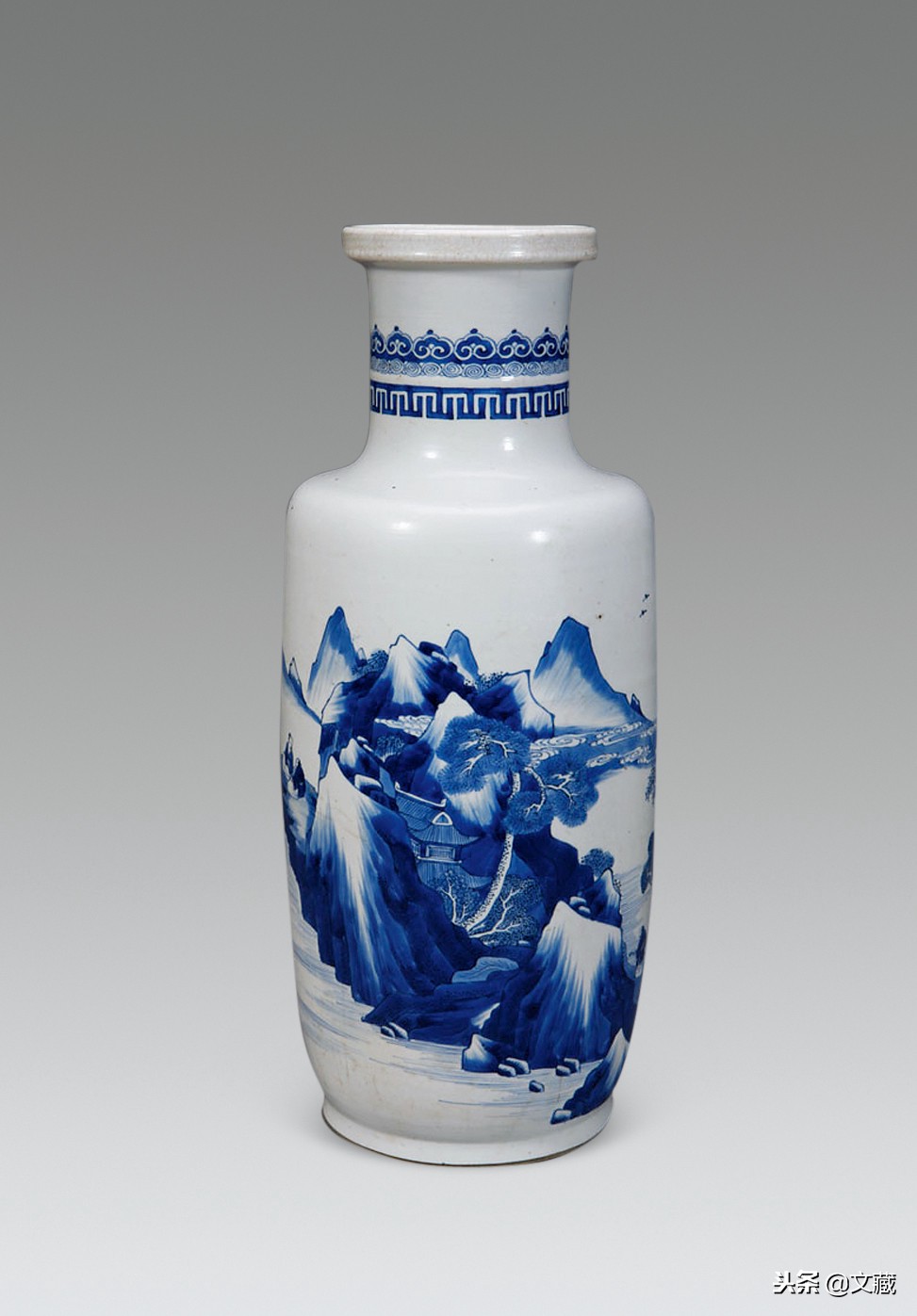 青花瓷这种瓷器有多少年的历史了,清代乾隆时期瓷器碗青花瓷