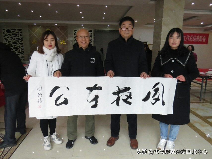 物业迎新春送对联活动,物业新春送春联