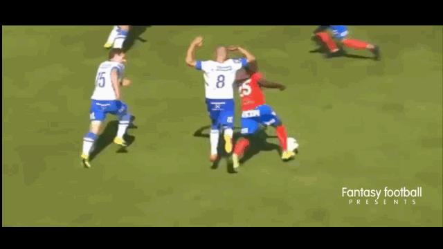 足球球迷状态搞笑gif,足球十大逗比