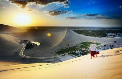 月牙泉千年不枯竭原因,敦煌月牙泉永不枯竭