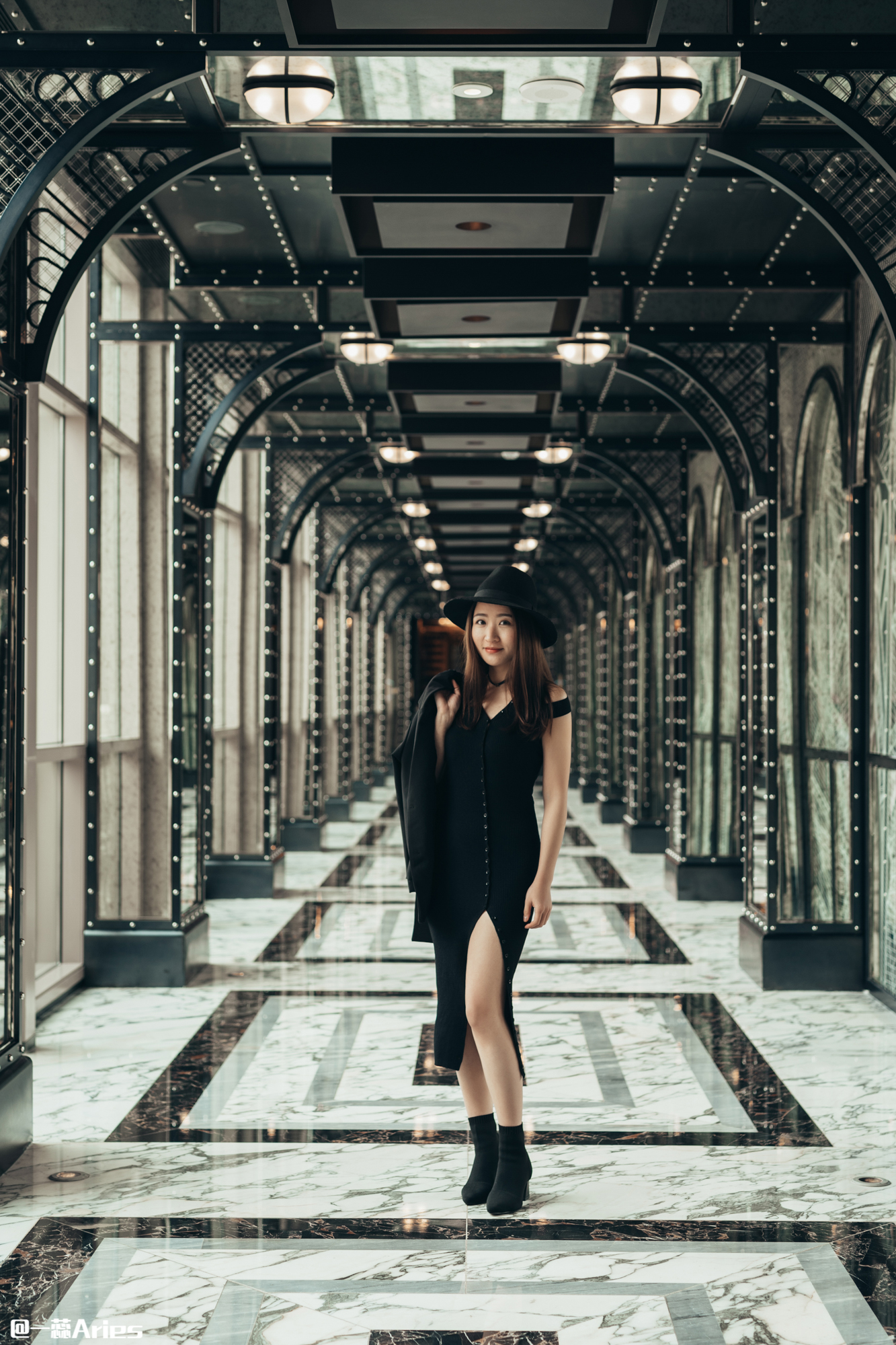 来澳门感受一下紫醉金迷,澳门一天游必去的美食街