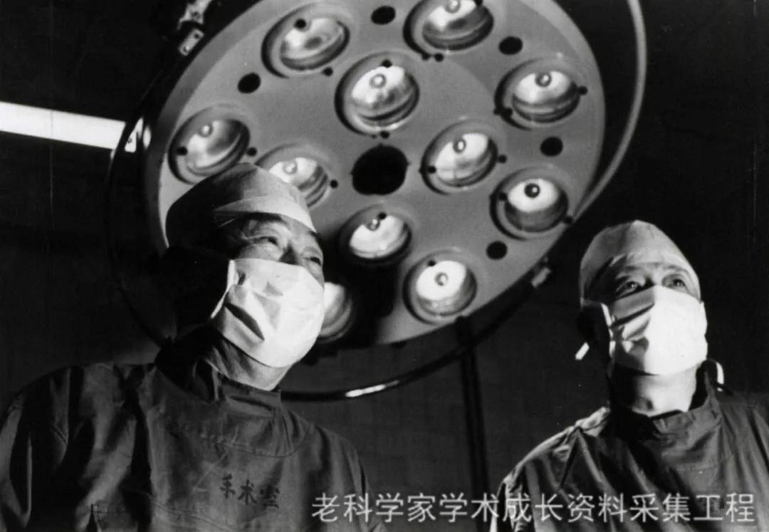 吴咸中院士|曾为周总理治病，创立中西医结合治疗急腹症体系