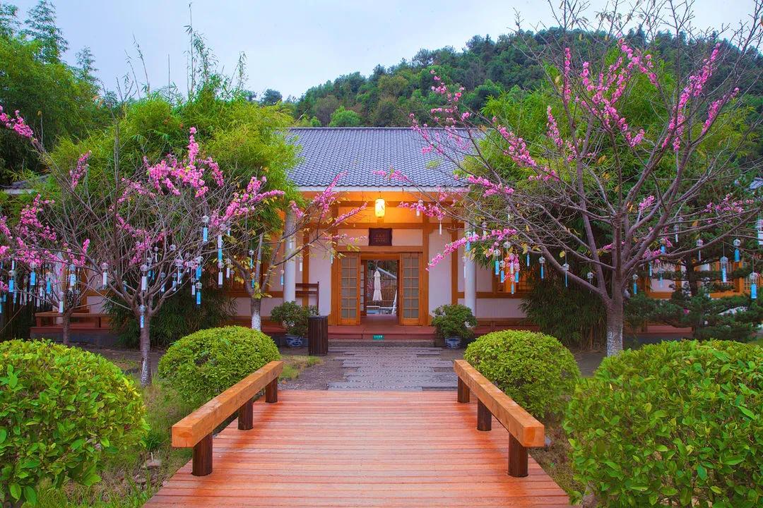 99元温泉套票推荐,99元玩一天的温泉