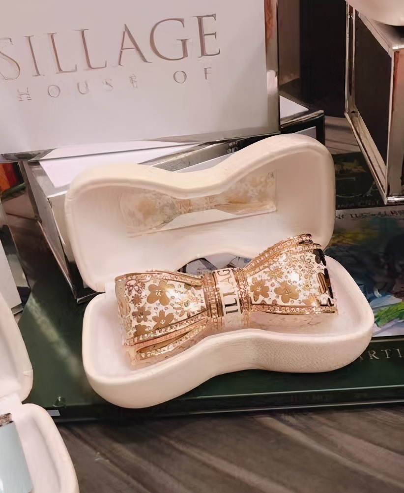 看李焕英化什么妆,看李焕英还用化妆吗