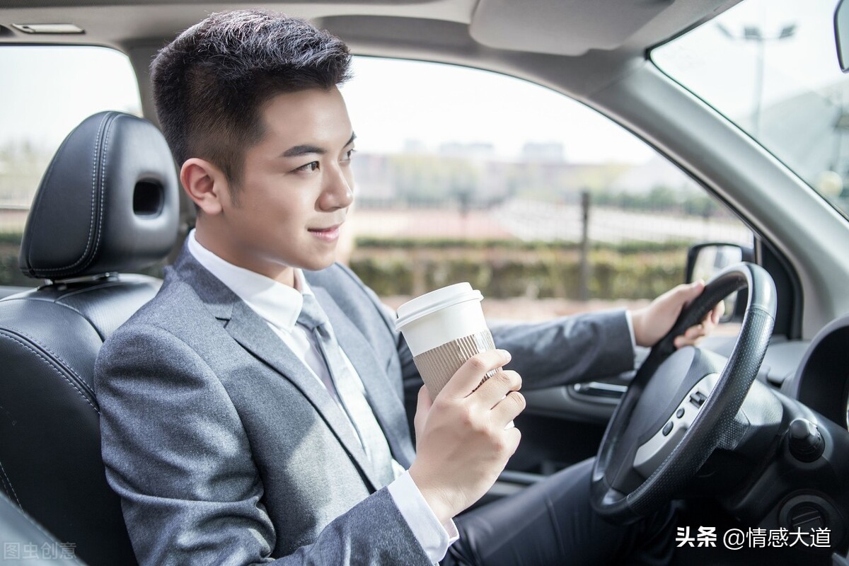 妻子扶弟魔丈夫选择离婚,新郎因女方是扶弟魔当场悔婚