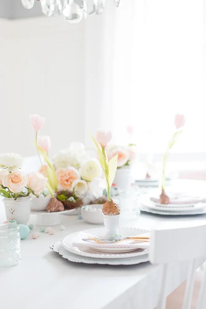 用手工纸做出来的花型装饰,软皱纹纸手工花