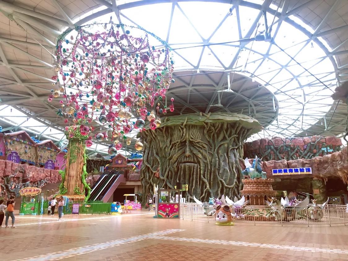 听戏享受这悠闲时光,听戏喝酒自在逍遥