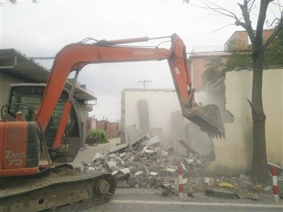 蓬街镇违章建筑拆除,拆违大规模整治杜绝违法征拆行为