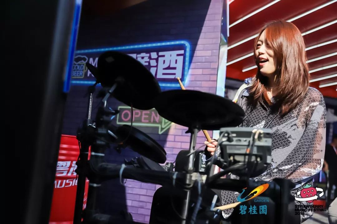 ohmygod泰国舞台,广州草莓音乐节rap