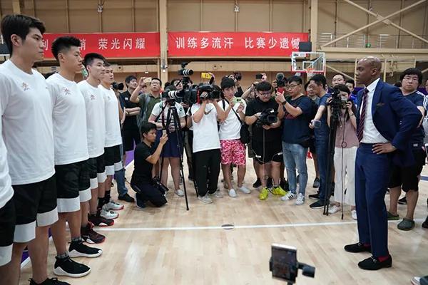 「深度」执教1年把北控带到联赛第3，马布里究竟做了什么？