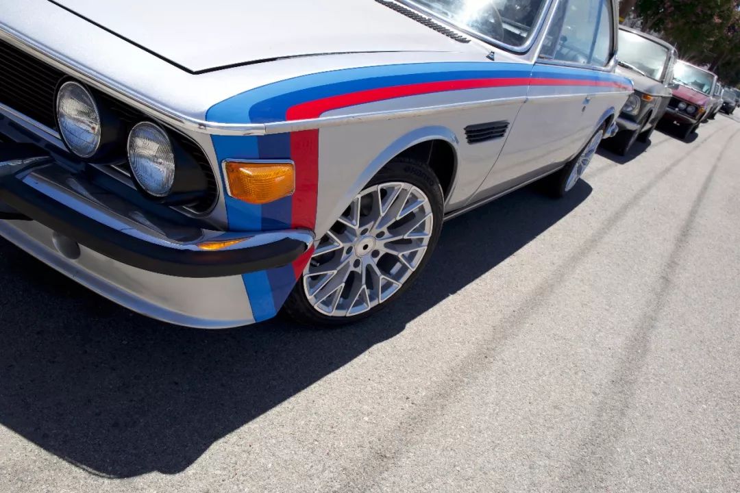 擎怀|于美利坚告别“6”的罗曼蒂克