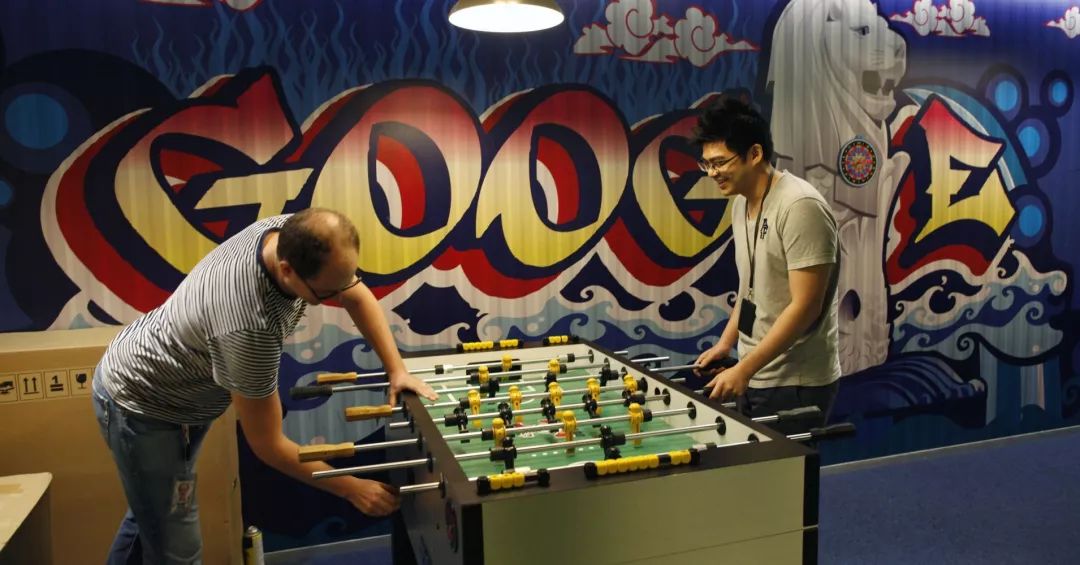 工程师的终极灵魂拷问：谷歌和FB的offer,应该怎么选？